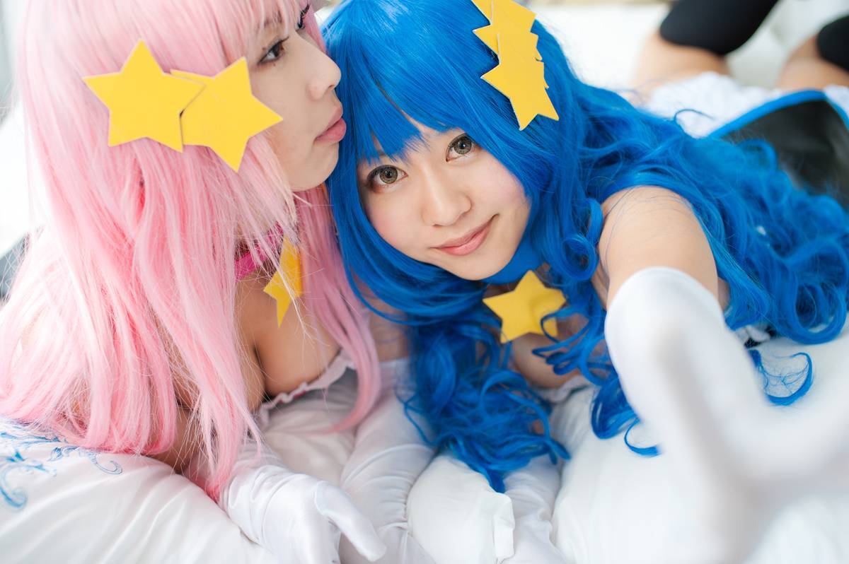 [Cosplay] 双姐妹性感cos制服写真